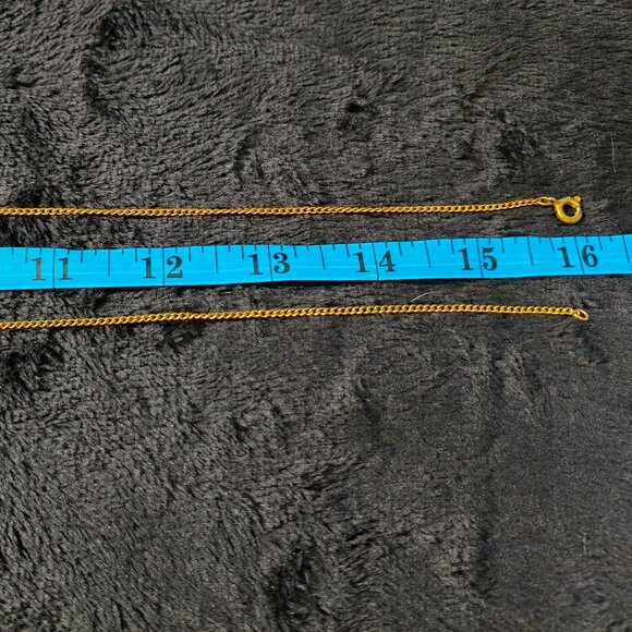 Unique Fruit and Veggie with Face Goldtone Necklaces (330) - Picture 4 of 7